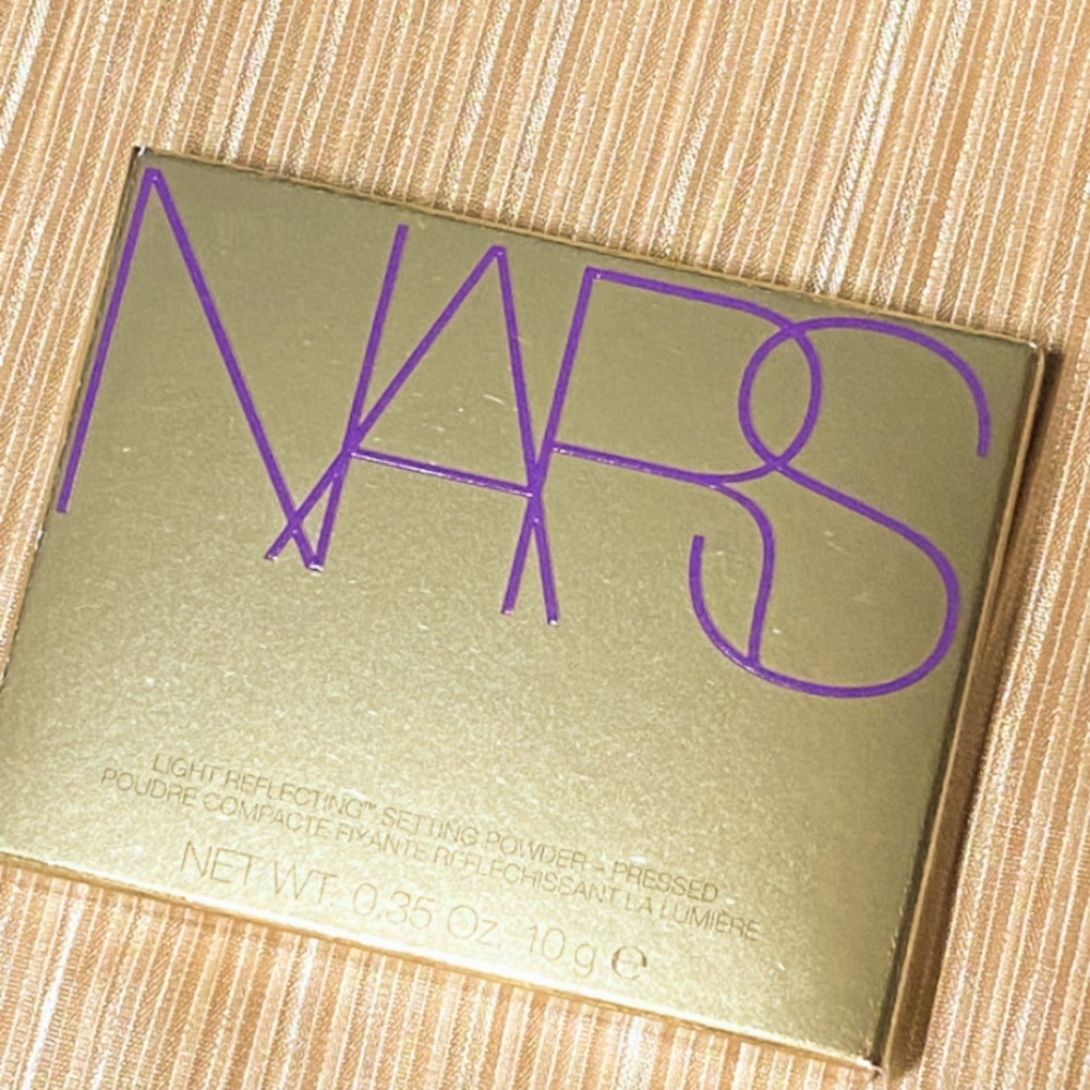 Nars Gold Dust Light Reflecting Translucent Setting Powder 9.5g full size